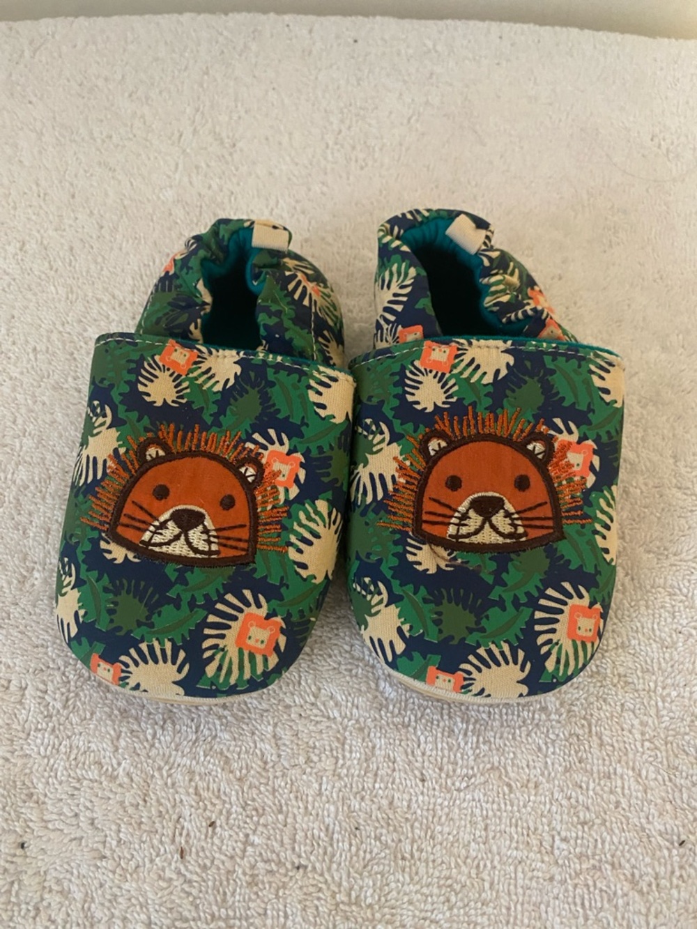 Kids Green Lion Print Soft Sole Shoes